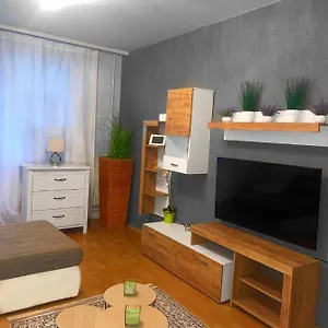  Apartman Lovely 1 Bedroom Close To