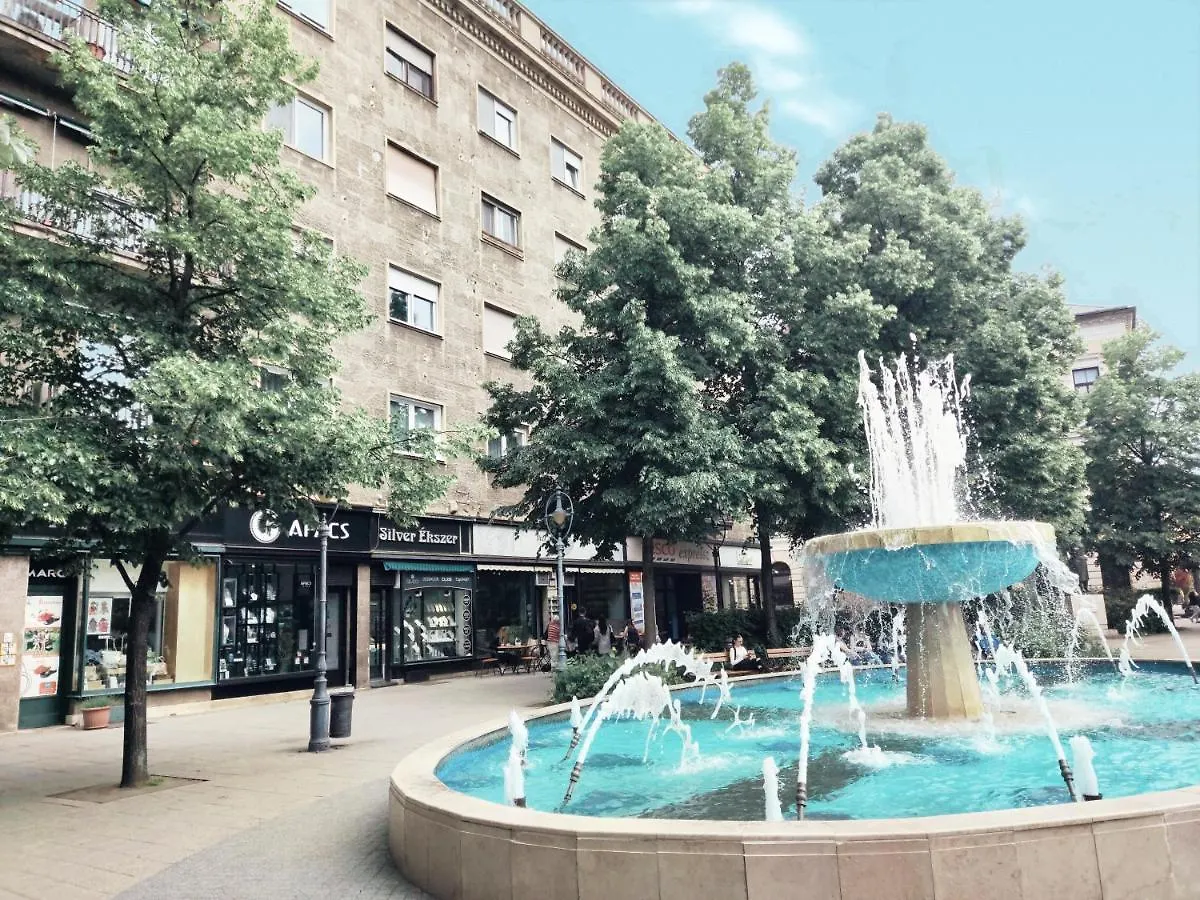 Central Palace Apartman Debrecen 0*,