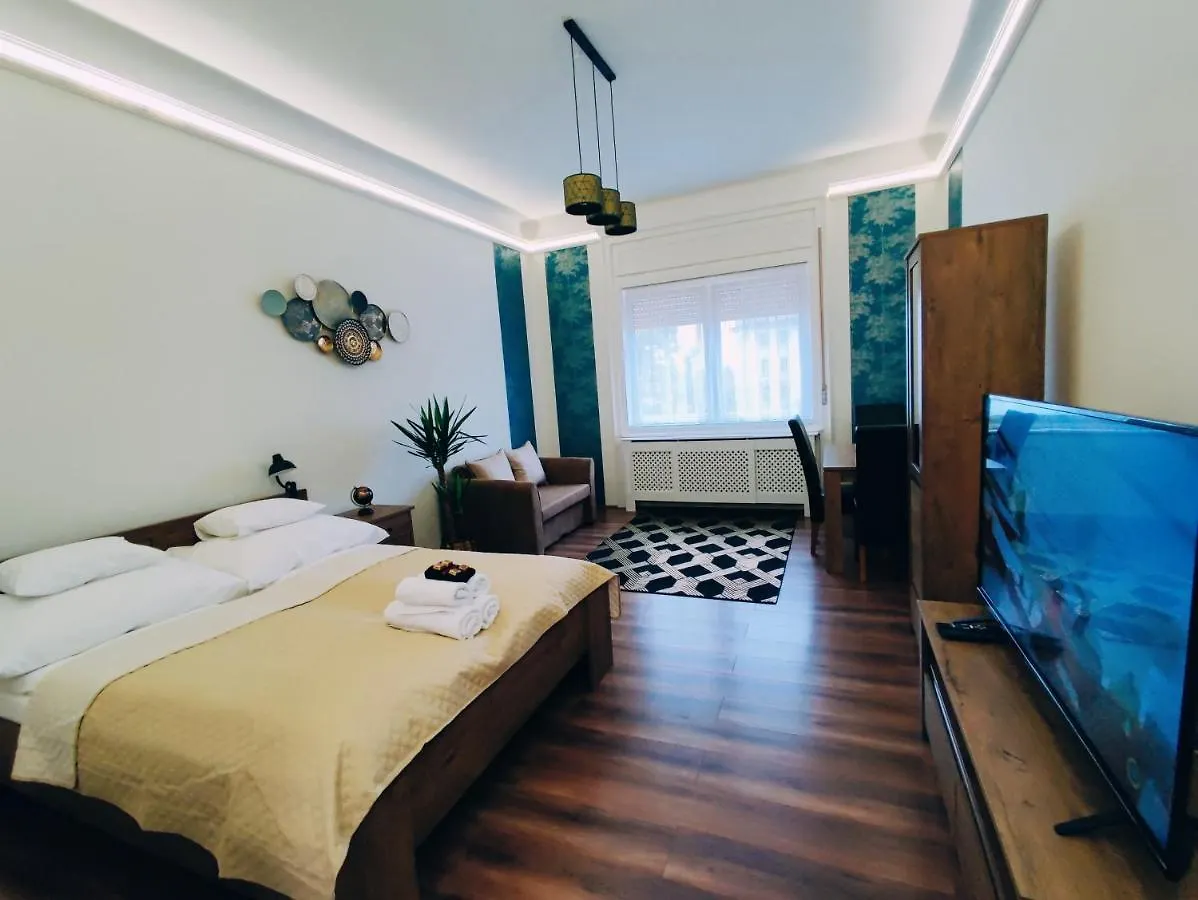 Central Palace Apartman Debrecen